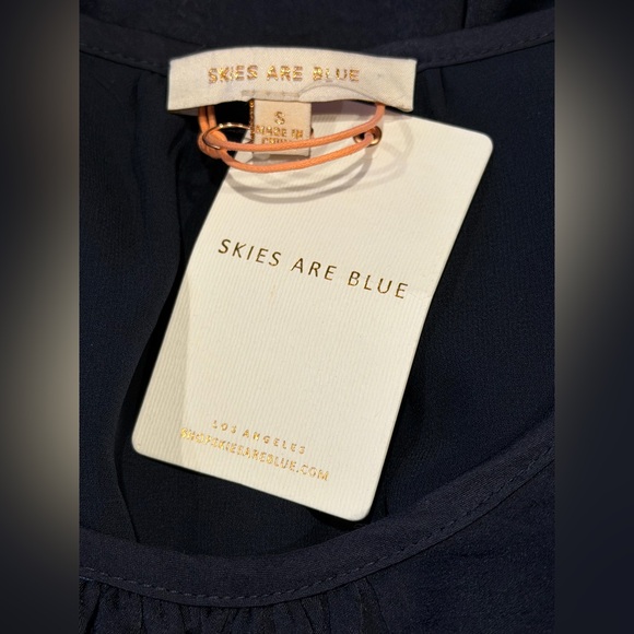 NWT Skies Are Blue Pleated Flutter Sleeve Blouse, Size S - Picture 4 of 6